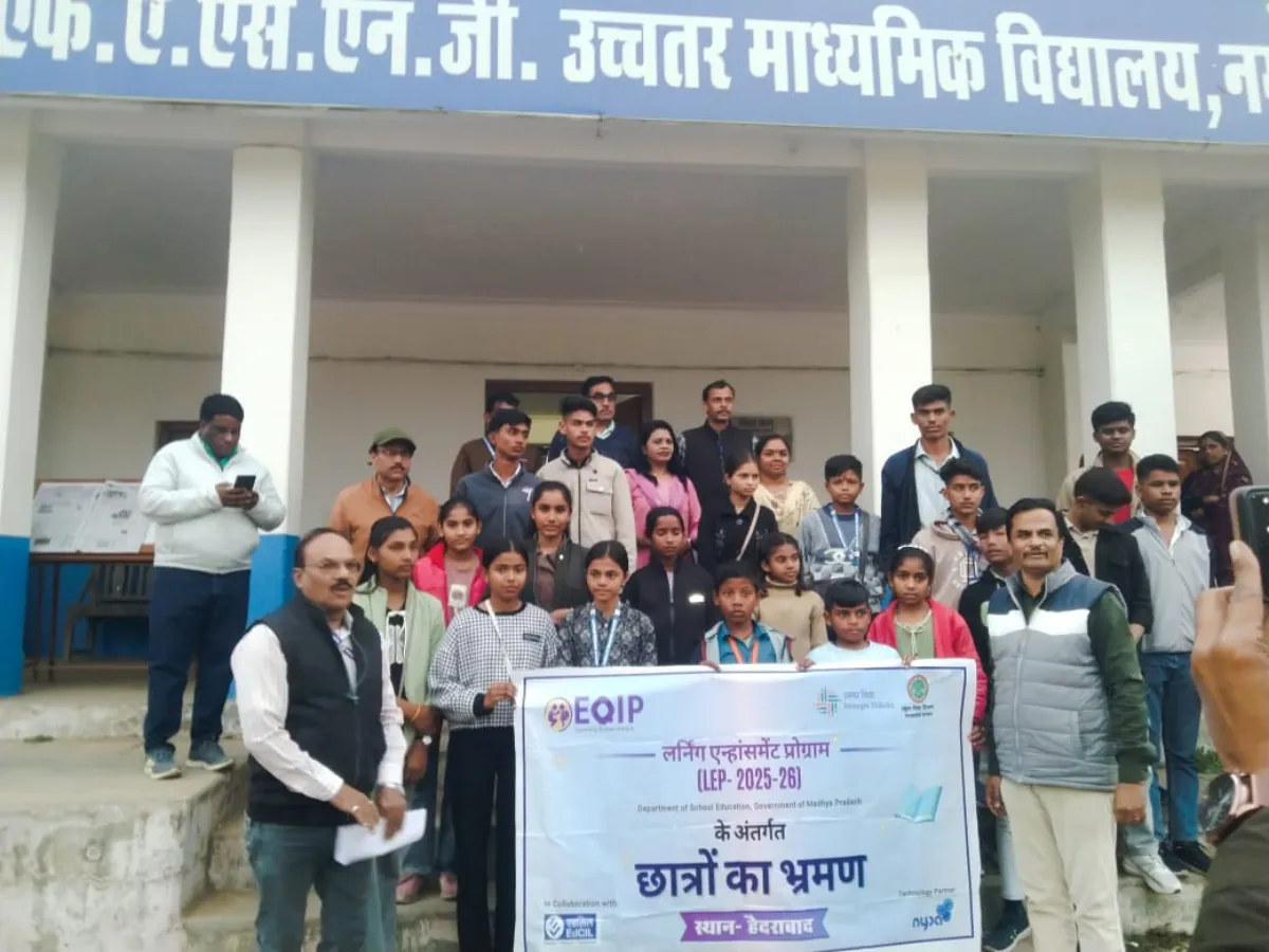 Student visit at school